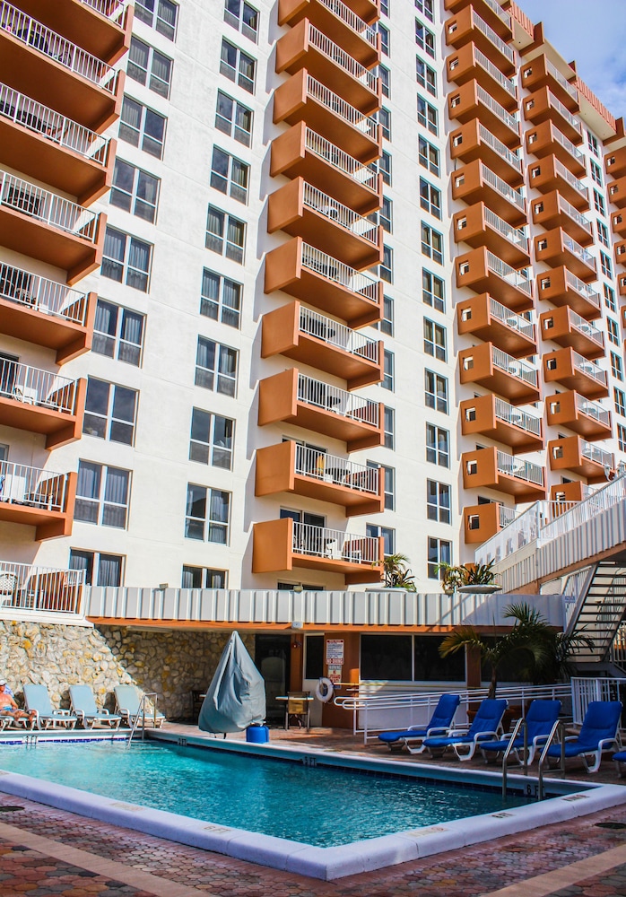 Fort Lauderdale Beach Resort 1/35