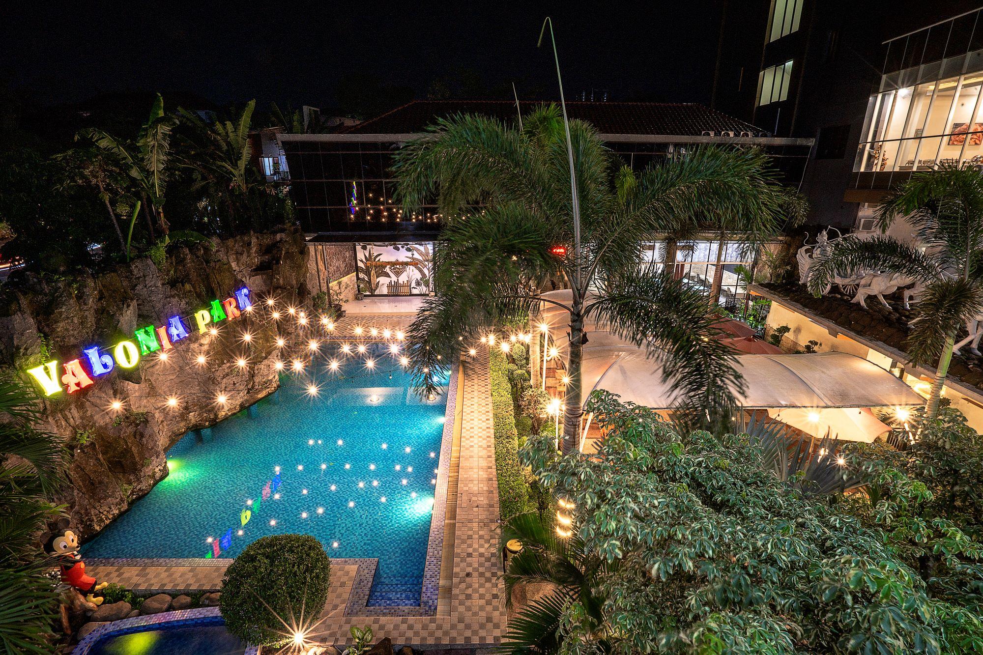 Grand Valonia Hotel 19/23