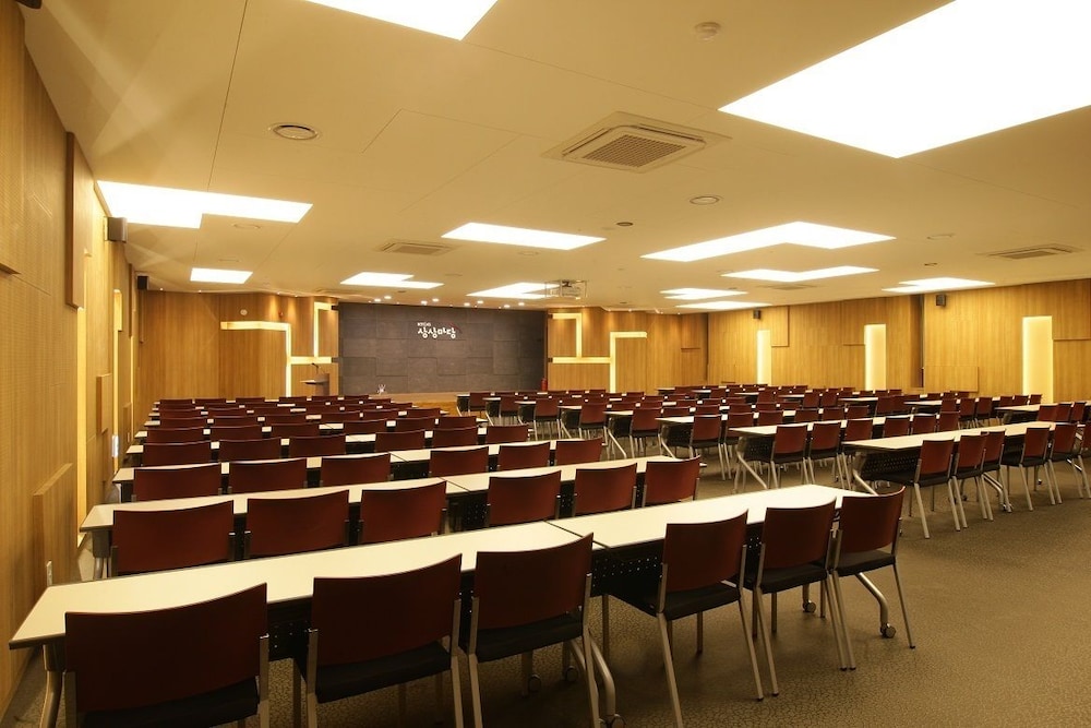 Sangsangmadang Chuncheon Stay Hotel 60/69