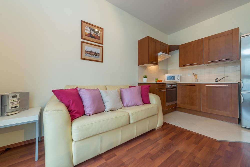 P&O Apartments Arkadia 60/80