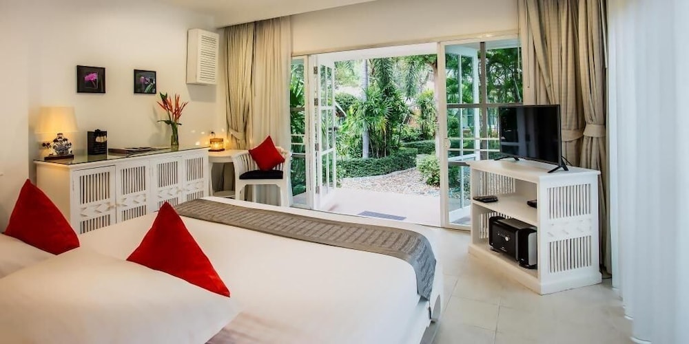 Laksasubha Hua Hin Hotel 22/33