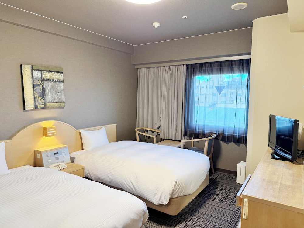 Room, Twin Beds
