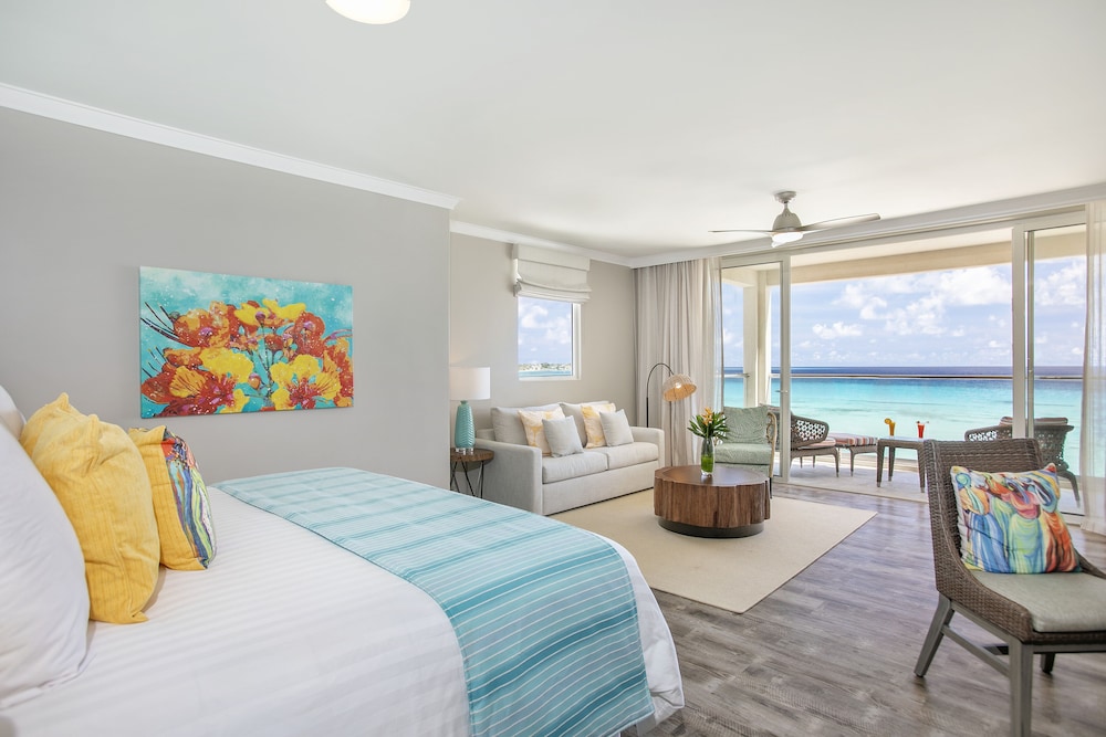 3 Bedrooms, Luxury, Suite, 3 King Beds, Ocean Front, 2 Sofa