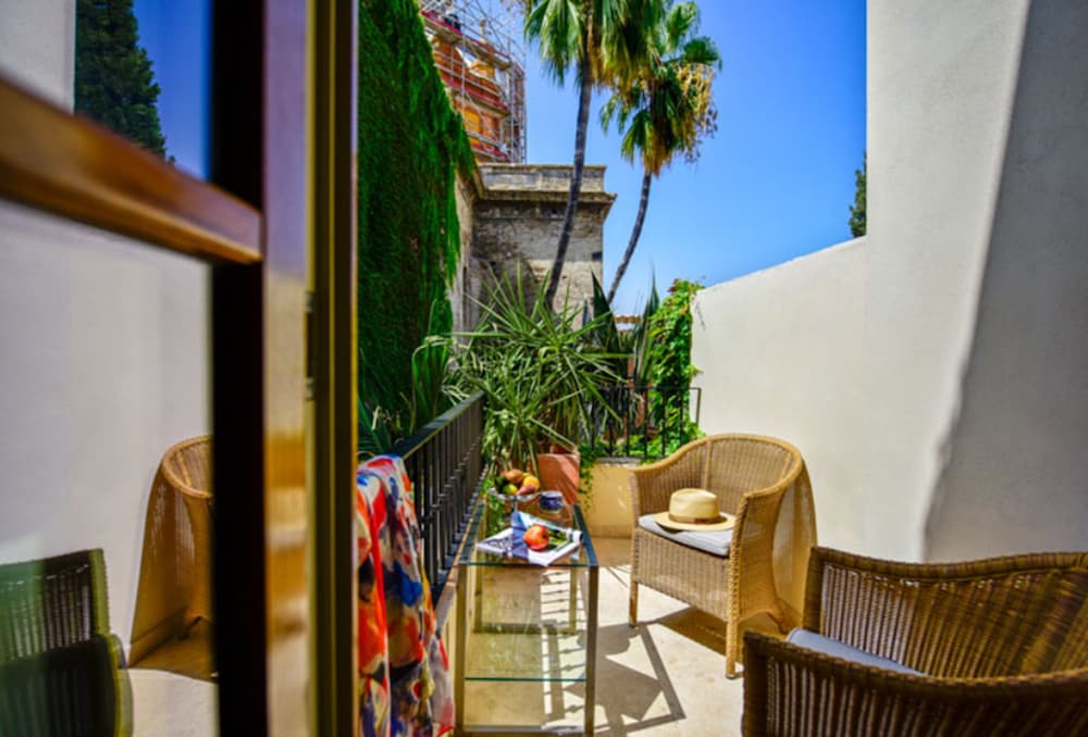 Hotel Casa del Poeta 31/45
