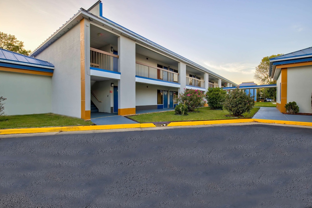 Motel6 Ashland, VA 43/52
