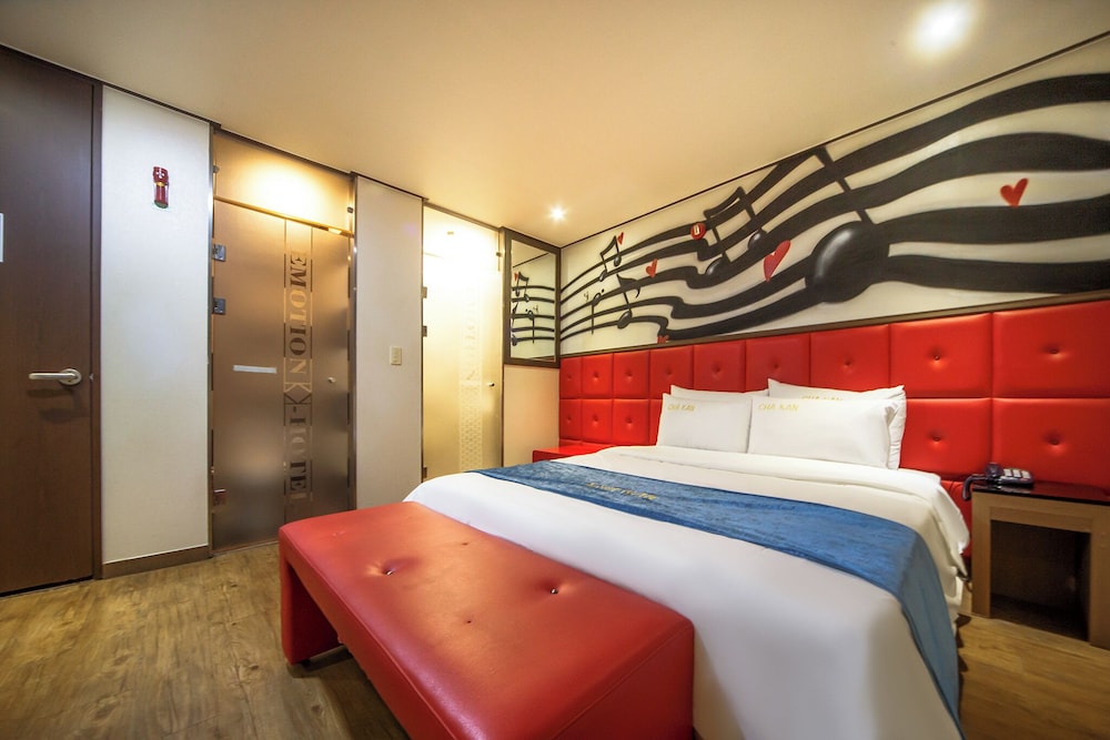 STANDARD, SINGLE, DOUBLE BED