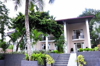 Grand 7 Hotel Thalawathugoda (ex Seven Eleven Hotel) 3/43