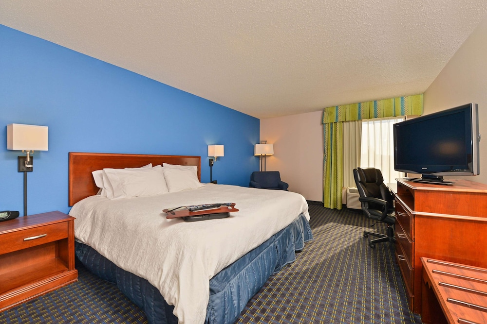 Hampton Inn Collinsville 26/62