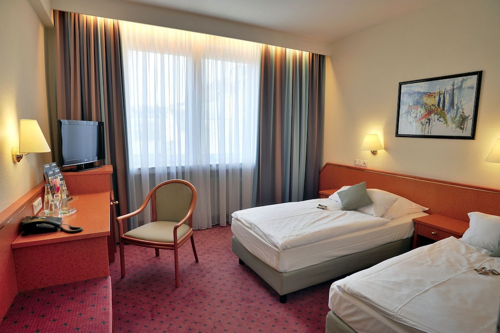 Trip Inn Hotel Esplanade 36/71
