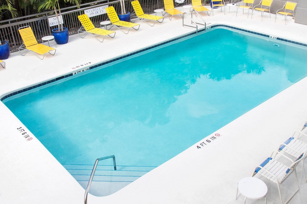 Fairfield Inn Suites By Marriott Ft Myers Cape Coral 23/50