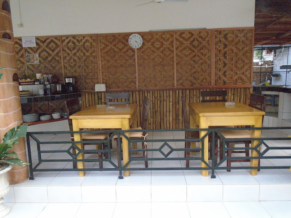 Parrot Resort Moalboal 31/50