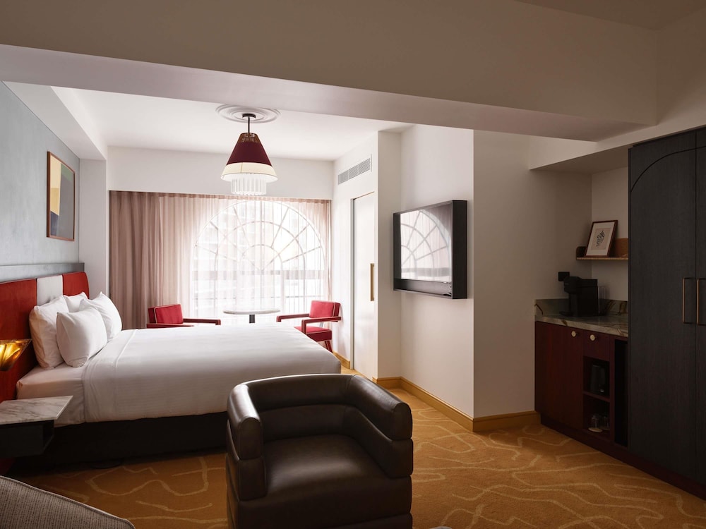 Hotel Morris Sydney - Handwritten Collection 18/50