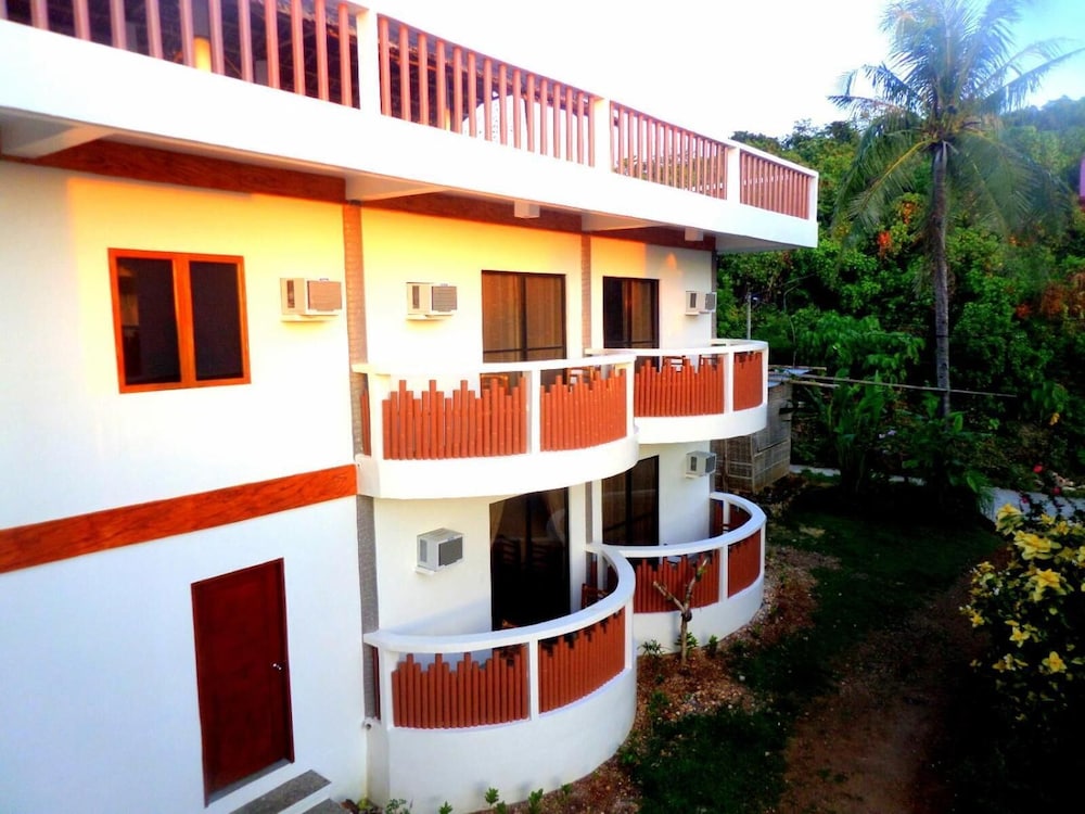 Oasis Resort And Spas 2/27