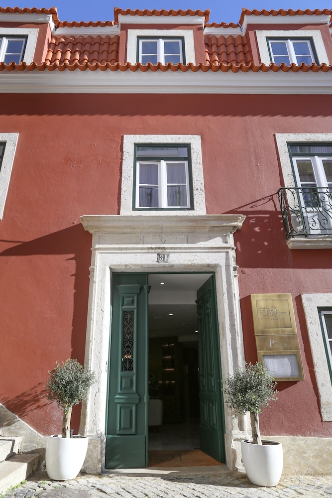 Vincci Alfama in LISBON