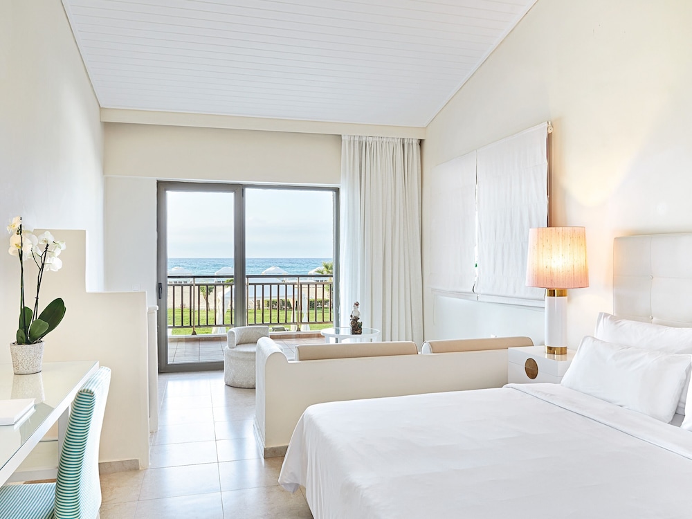 2 BEDROOMS, LUXURY, SUITE, BUNGALOW