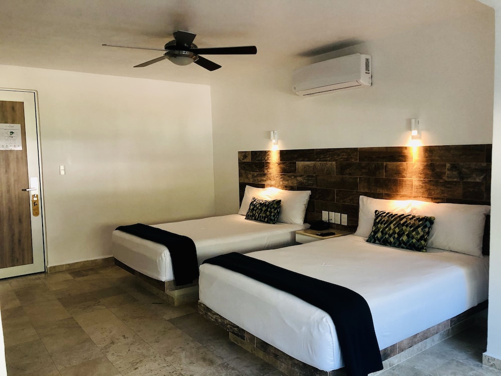 Villa Varadero 12/77