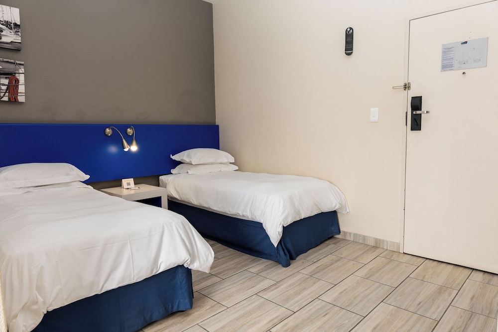 Premier Splendid Inn Bayshore 22/60