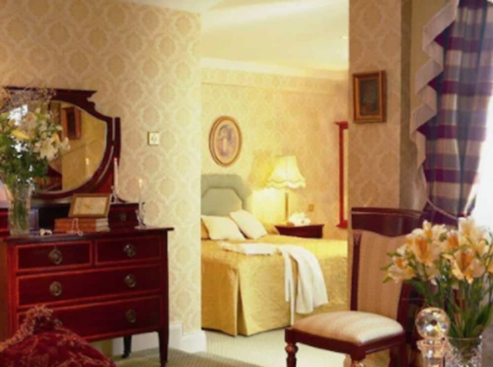 Killarney Royal Hotel 32/58