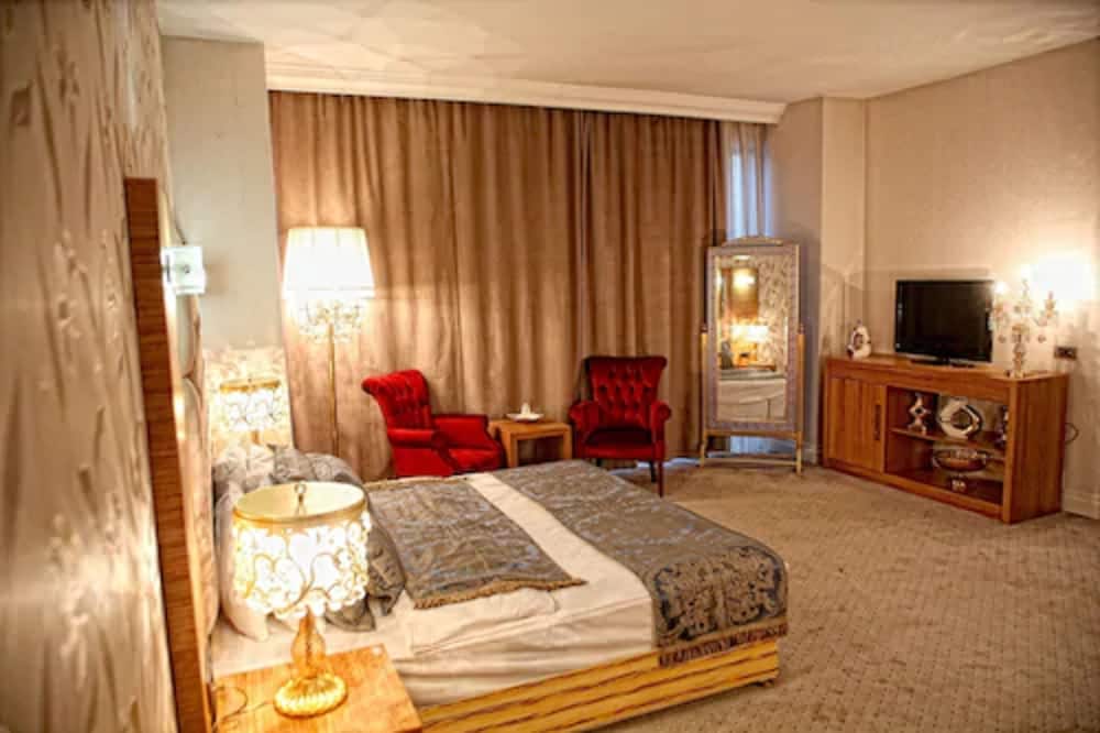 Asia Artemis Suite 22/50