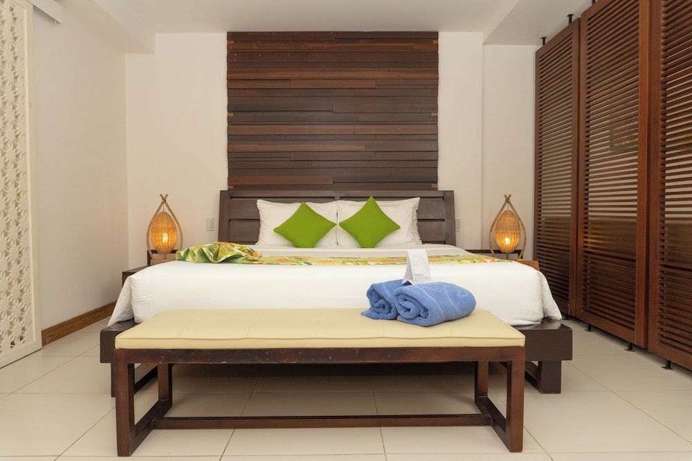 The Cliff Resort And Residences 17/50