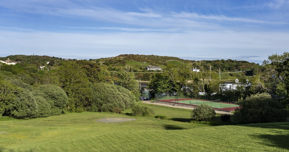 Abbeyglen Castle Hotel 66/71
