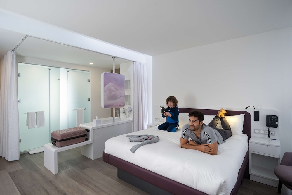 YOTELAIR Istanbul Airport AIRSIDE 17/63