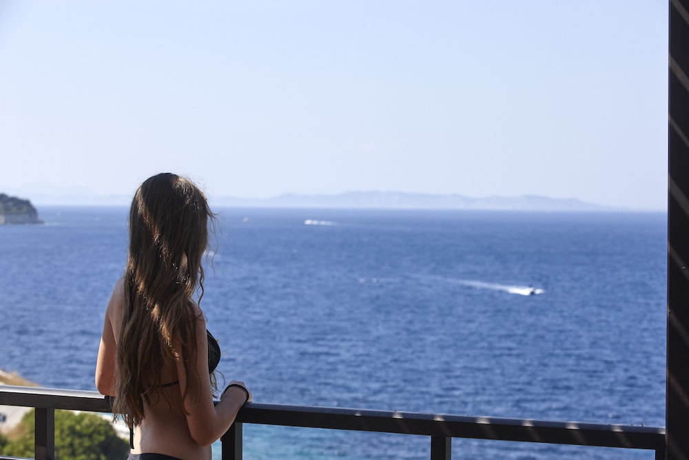 Anassa Mare Villas and Residences 52/59