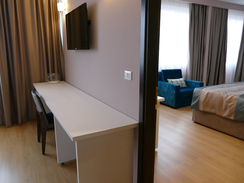Vh Premier As Tirana Hotel 49/72