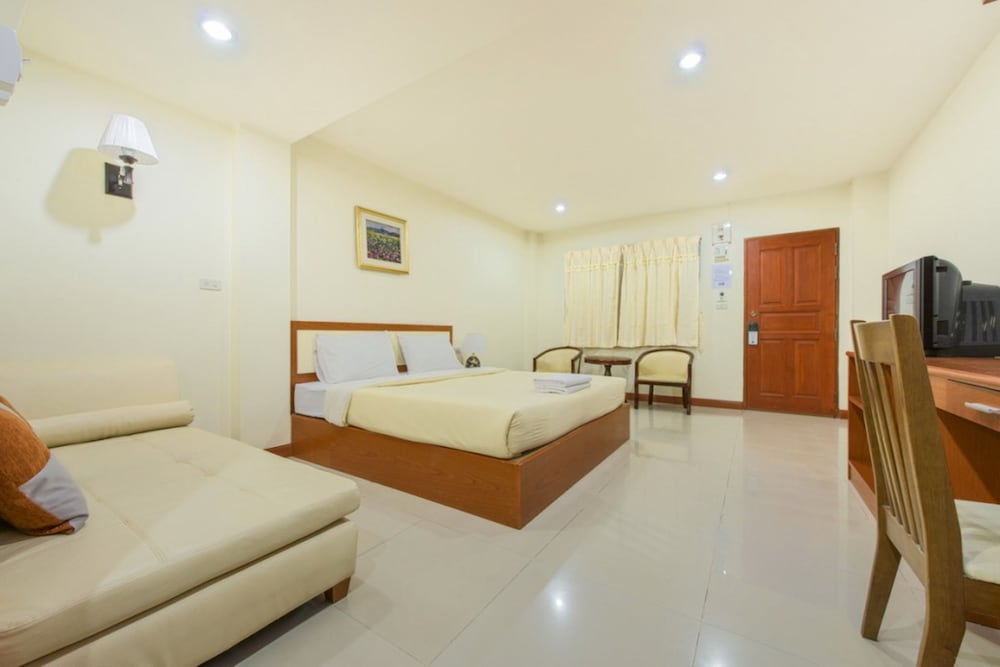 Nuntiya Terrace 36/49