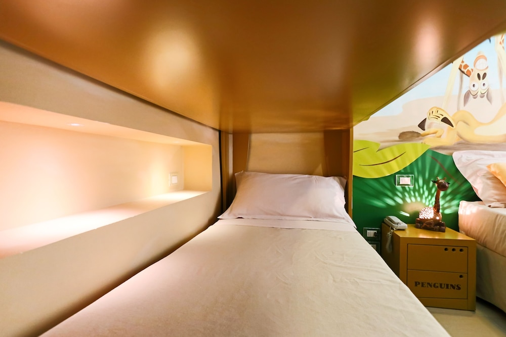 Mini Hotel 14/44
