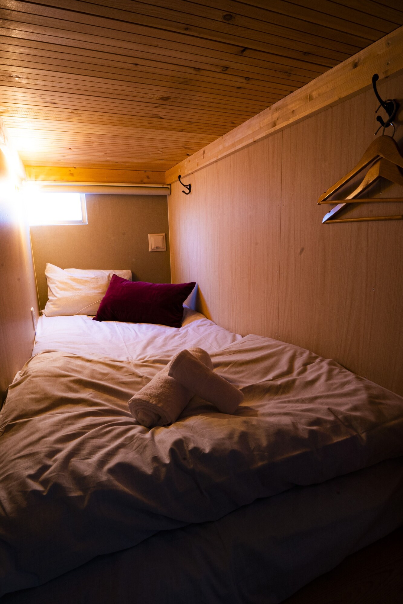 Female Dorm, Female Only