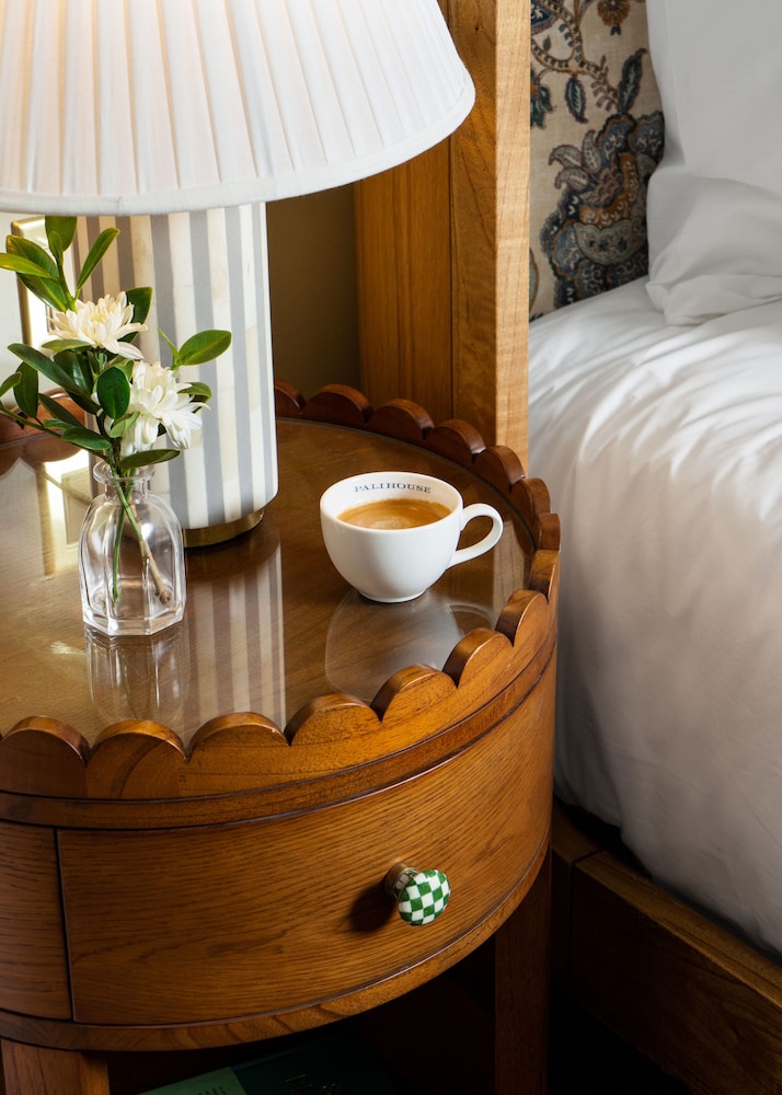 Palihouse Hyde Park Village 27/50