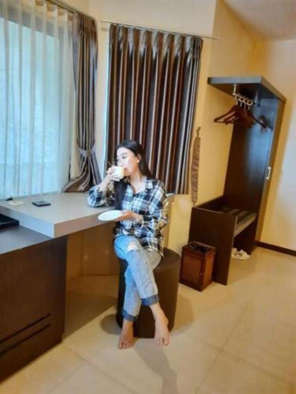 Alexander Hotel Tegal 32/47