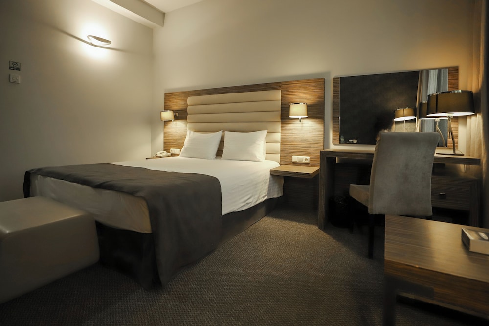 President Hotel 14/55