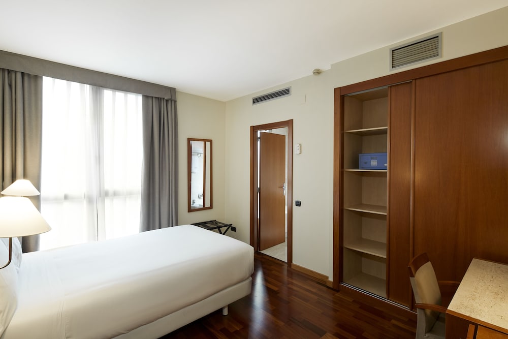 Sercotel Cornella Barcelona (ex. Nh Cornella) 13/45