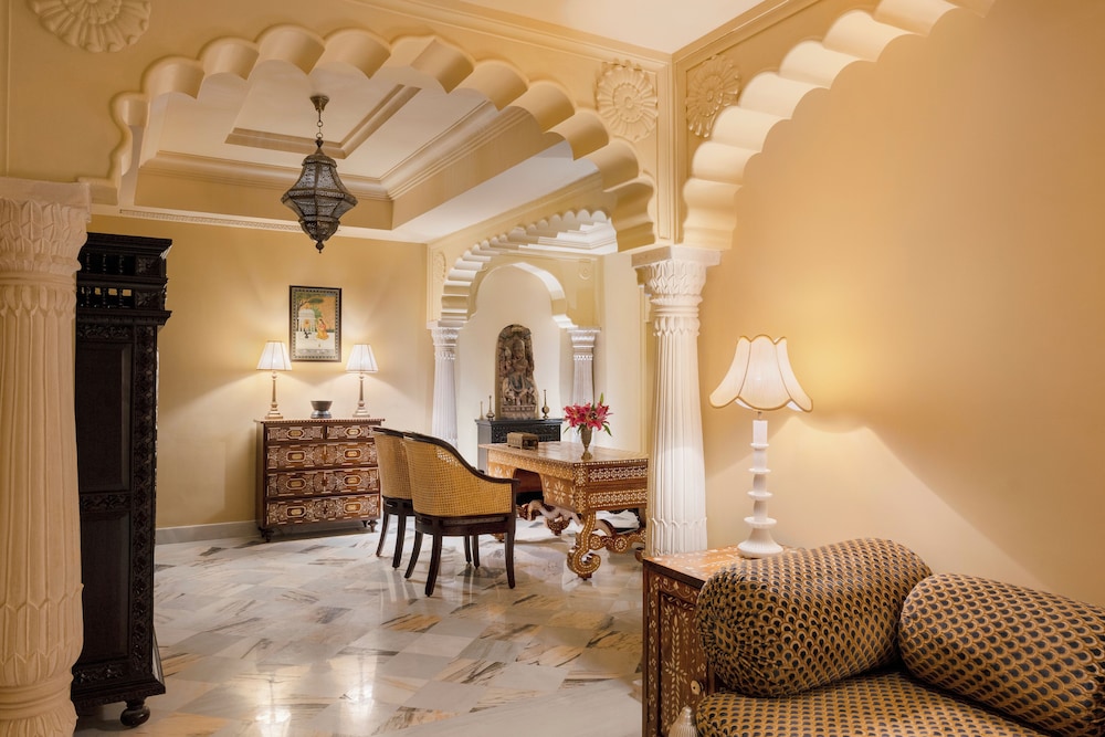 Raffles Jaipur 79/93