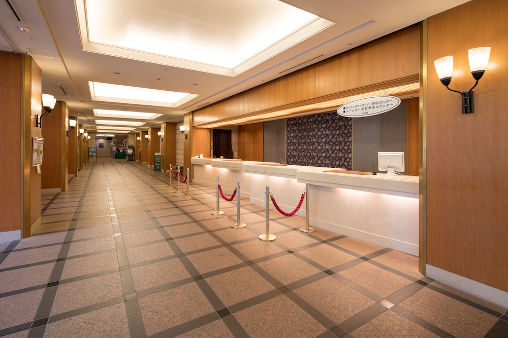 Naspa New Otani Hotel 5/75