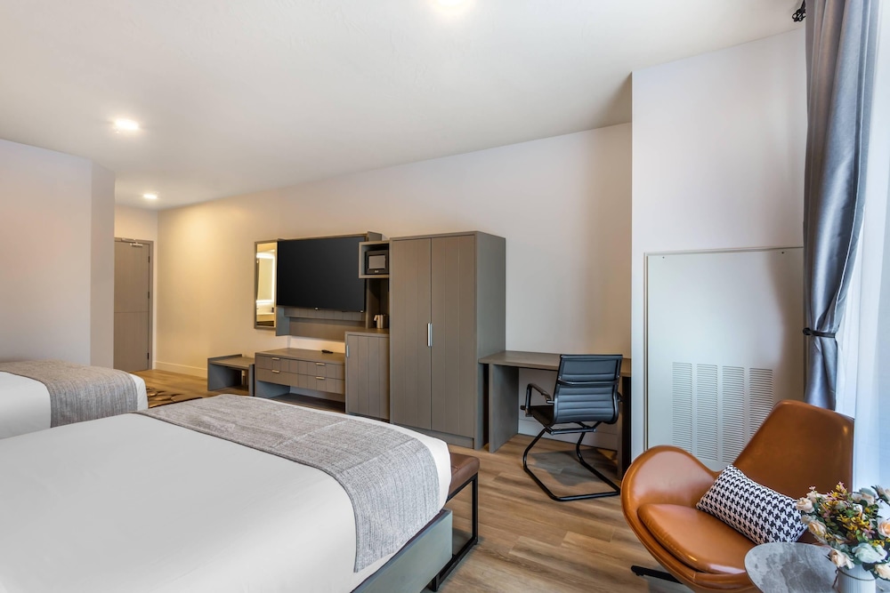 The Valor, Ascend Hotel Collection 27/55