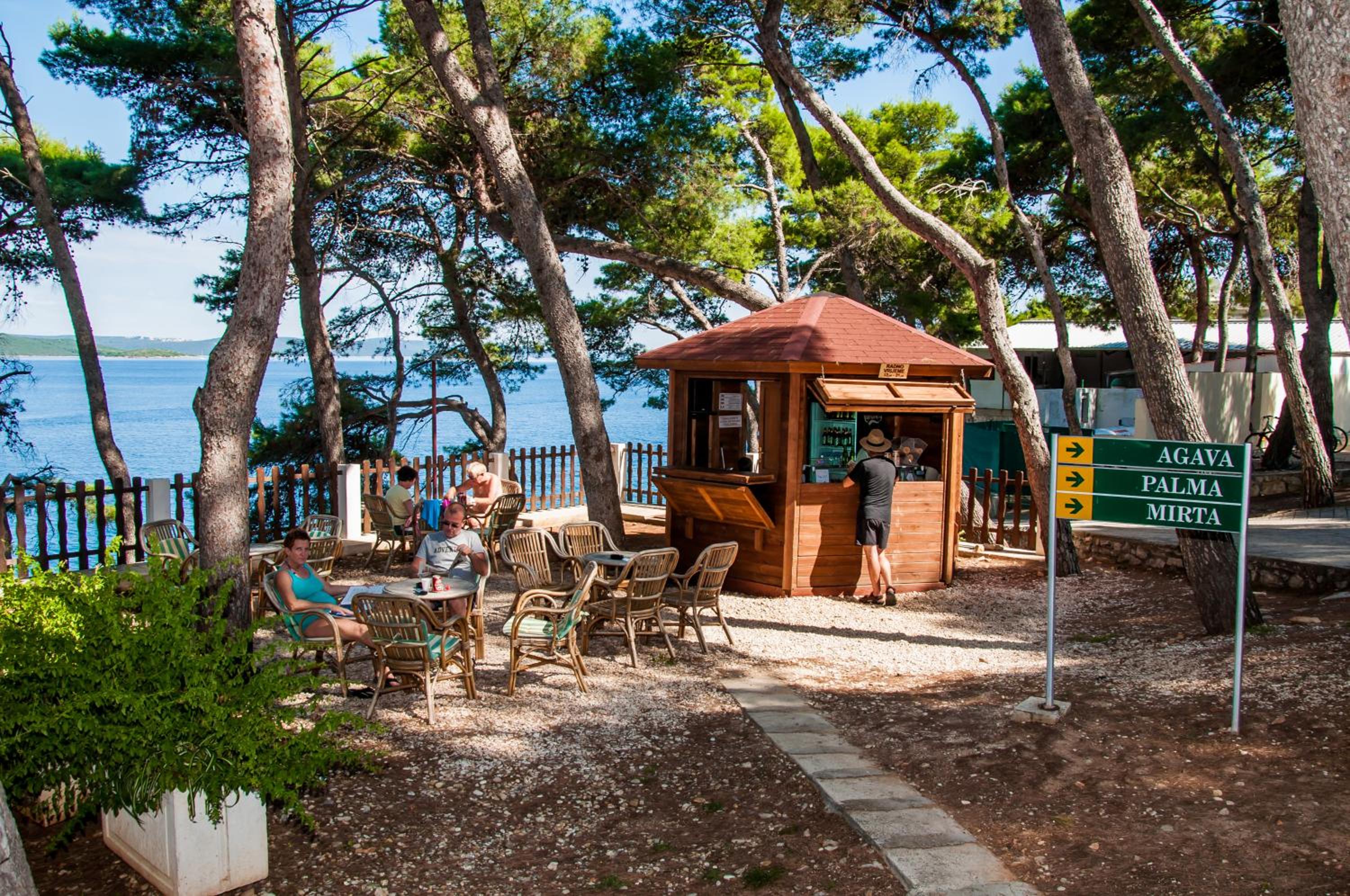 Lavanda Hotel 30/50