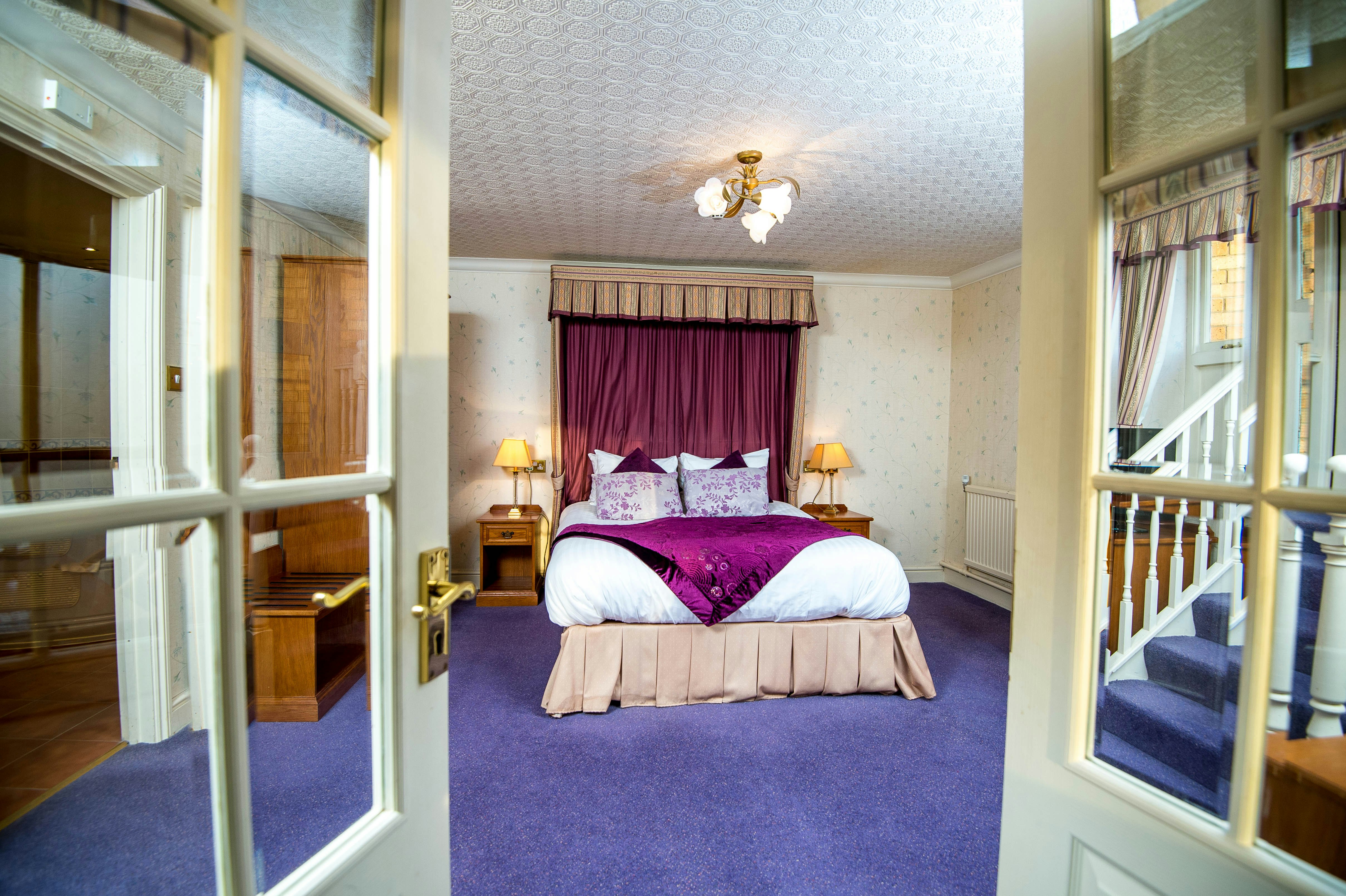 The Ivy Bush Royal Hotel 45/77
