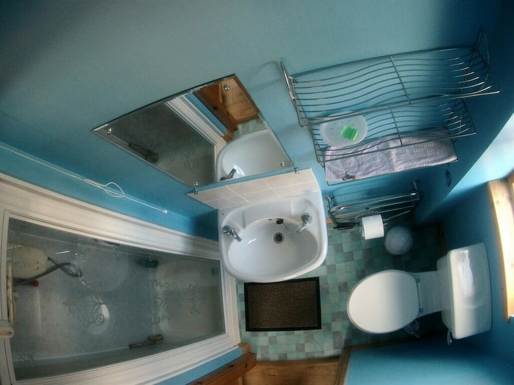 Clifton Cottage 20/57