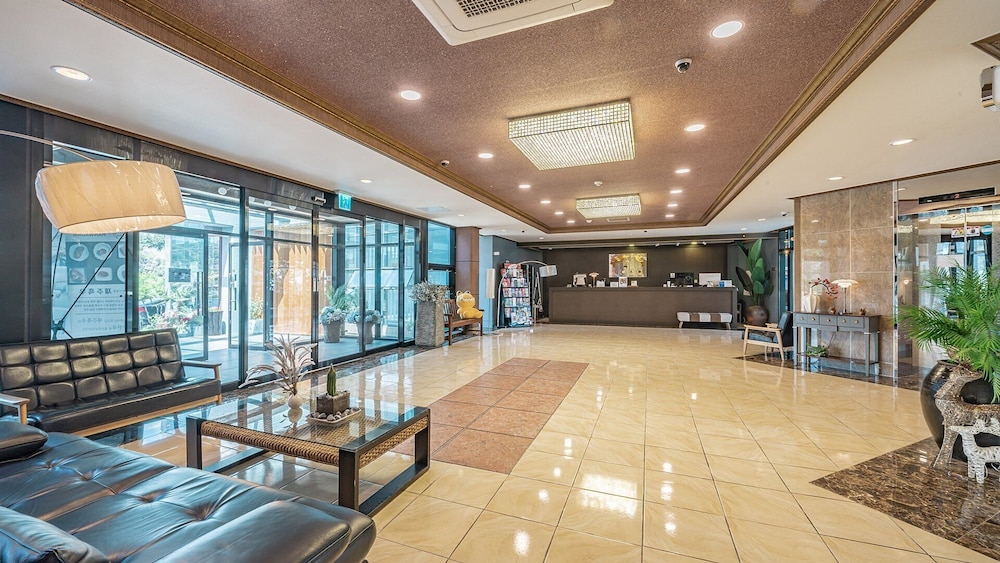 J.View Hotel 29/43