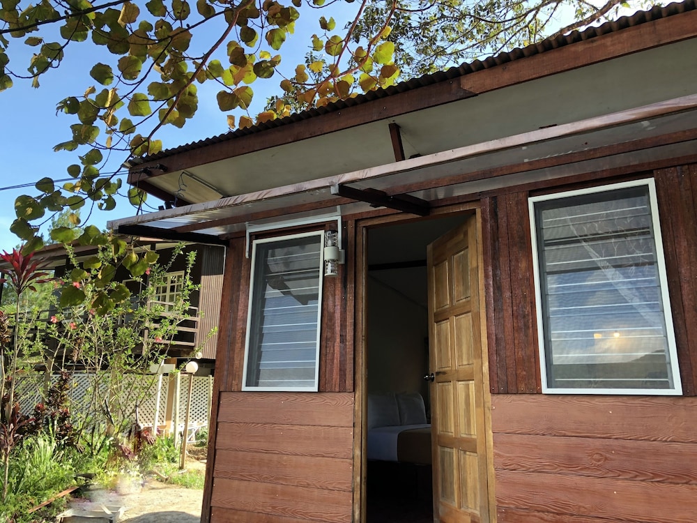 Mile 36 Lodge 5/76
