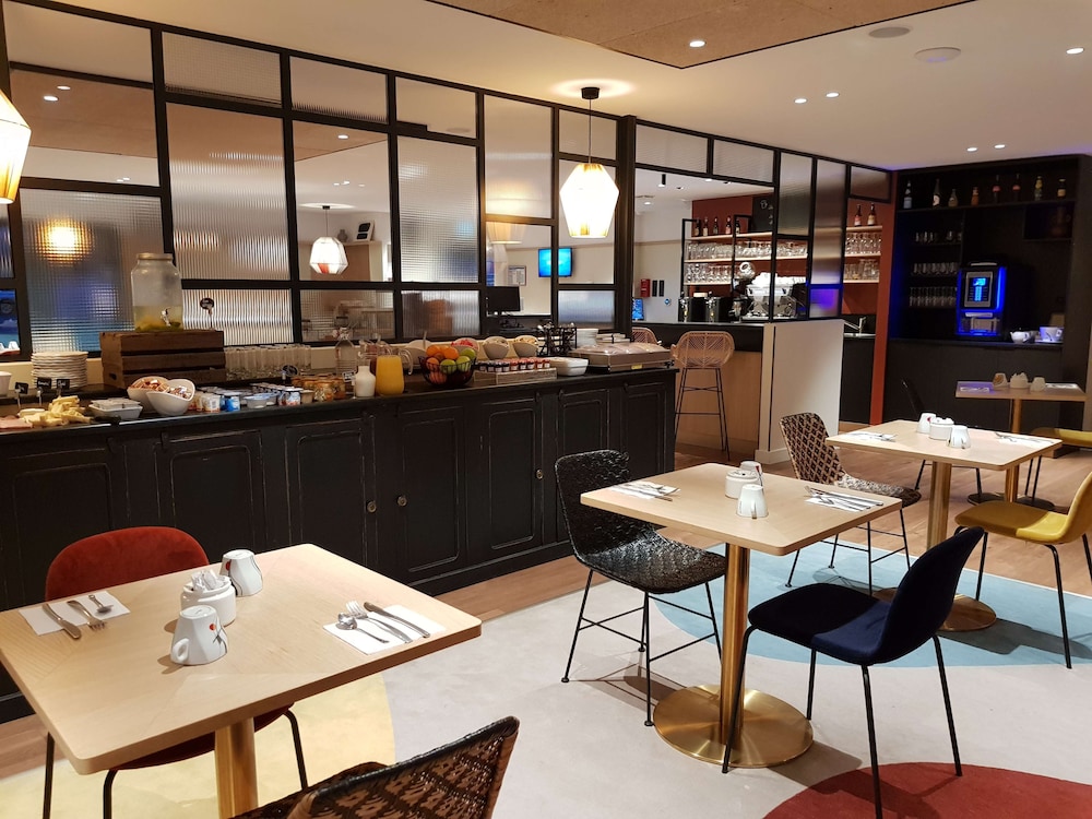Hotel KYRIAD CARCASSONNE - Aeroport 37/49
