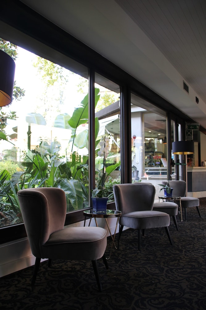 Fenix Hotel 44/69