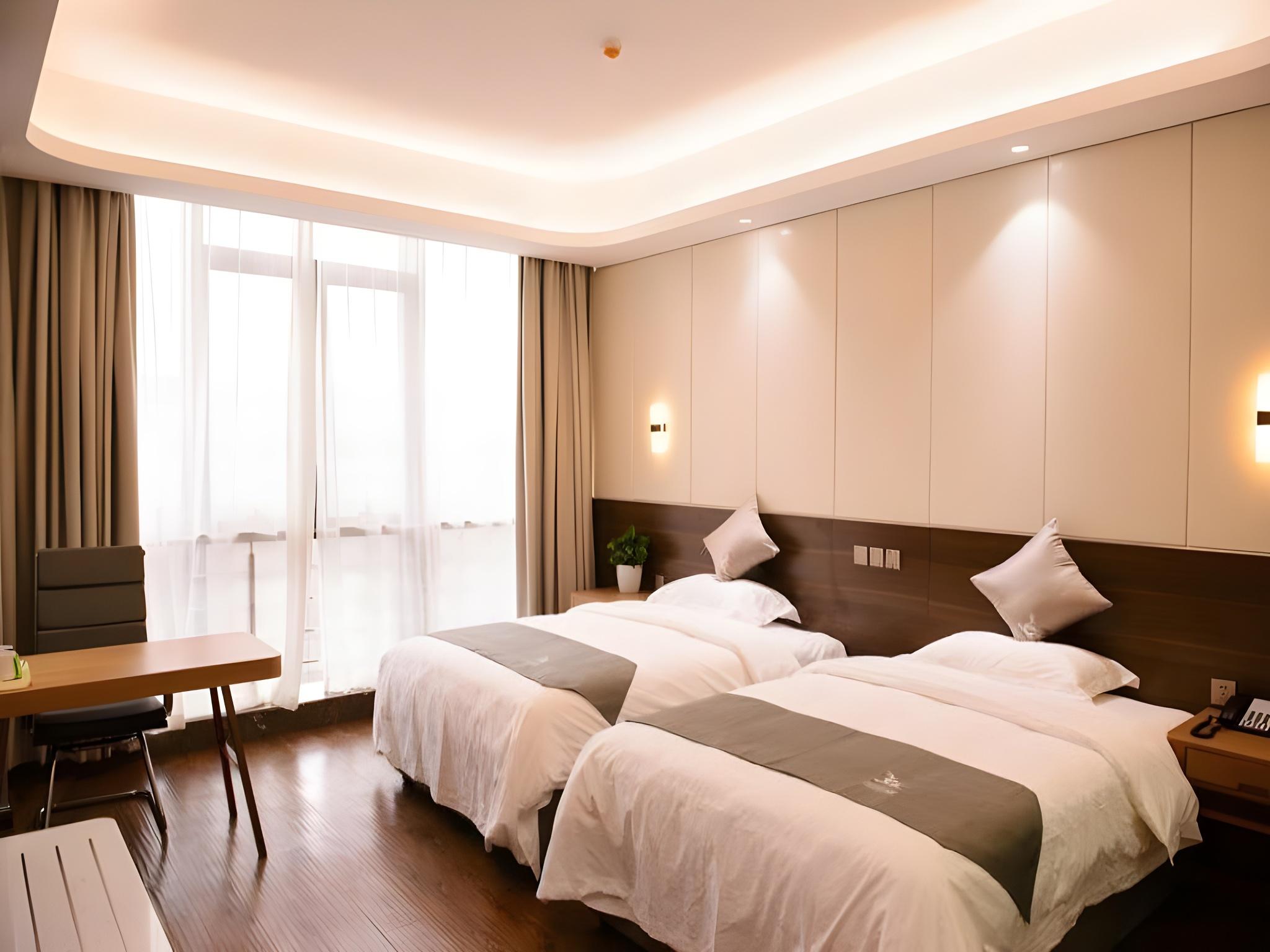 Oriental, Twin Beds