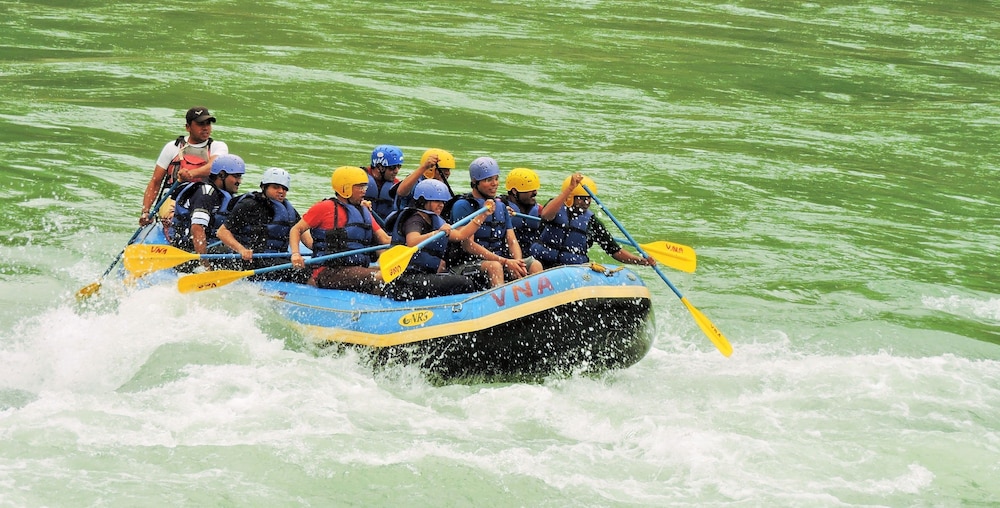 Aloha On The Ganges 37/50