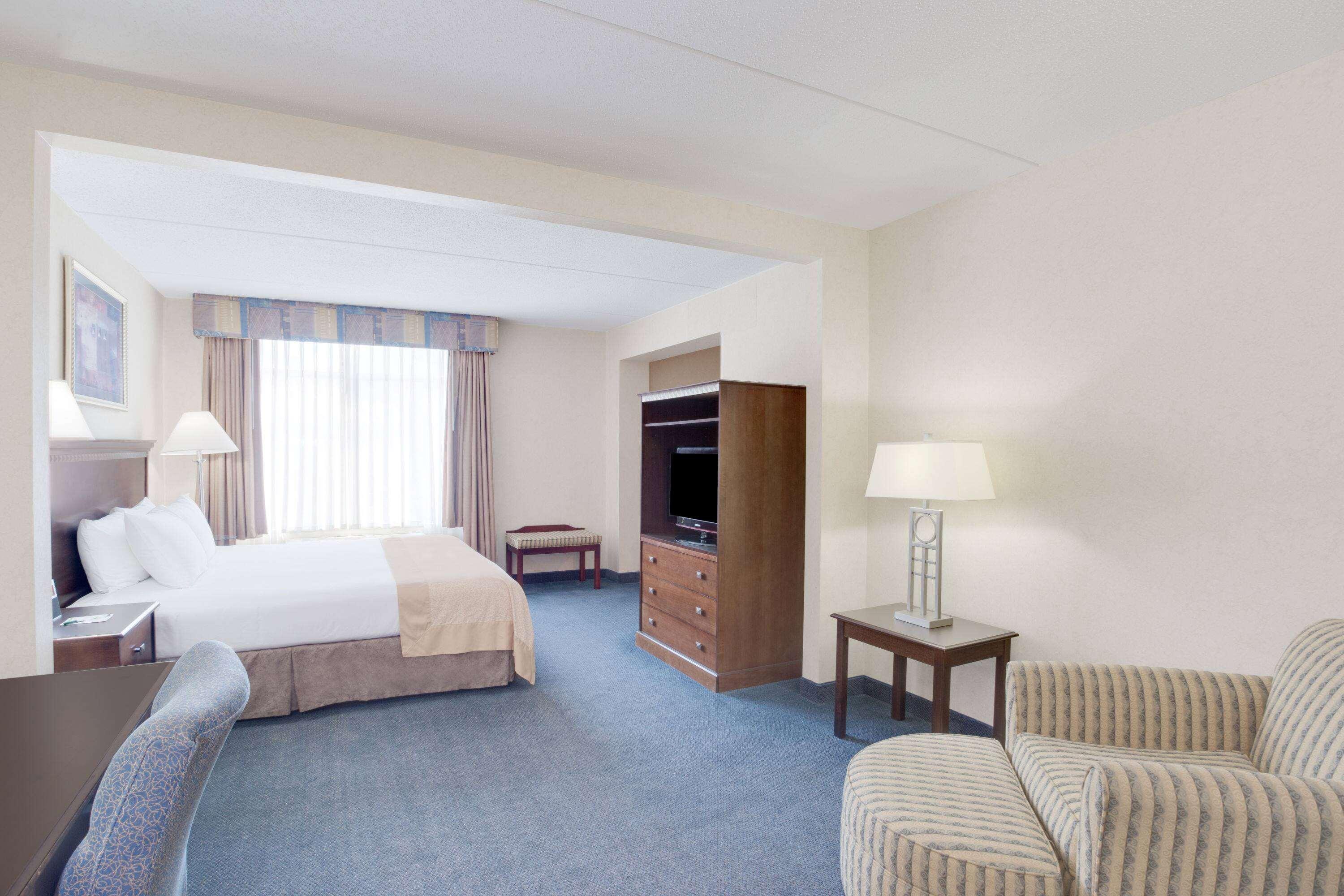 Room, Double Bed