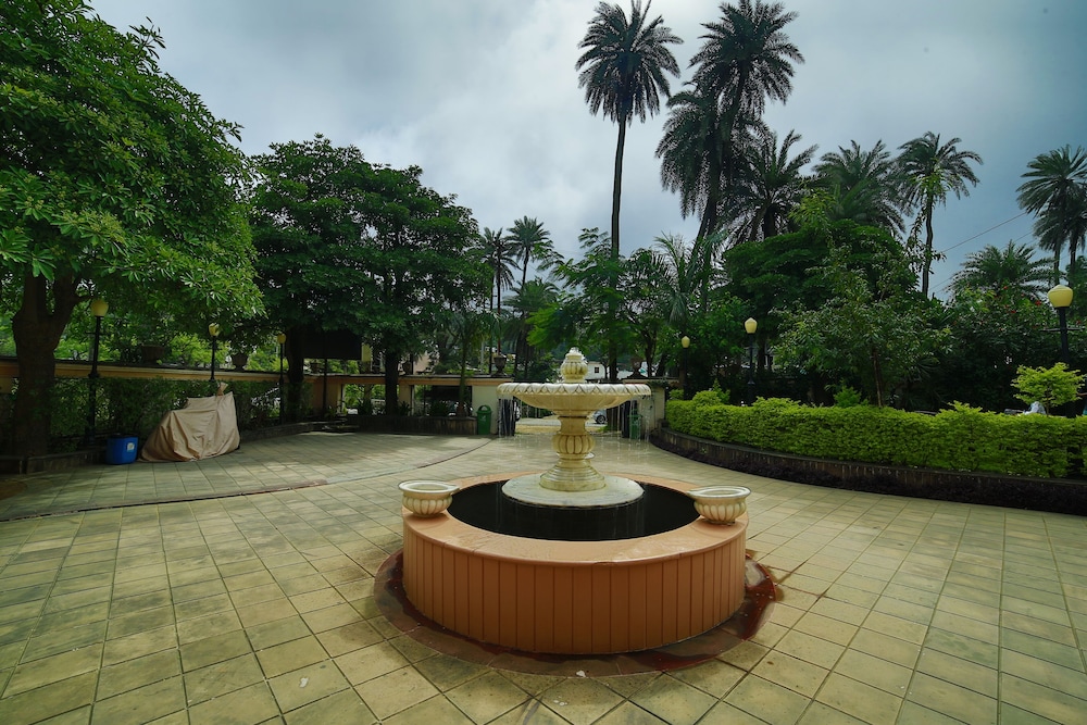 Hotel Shiv Villa 33/45