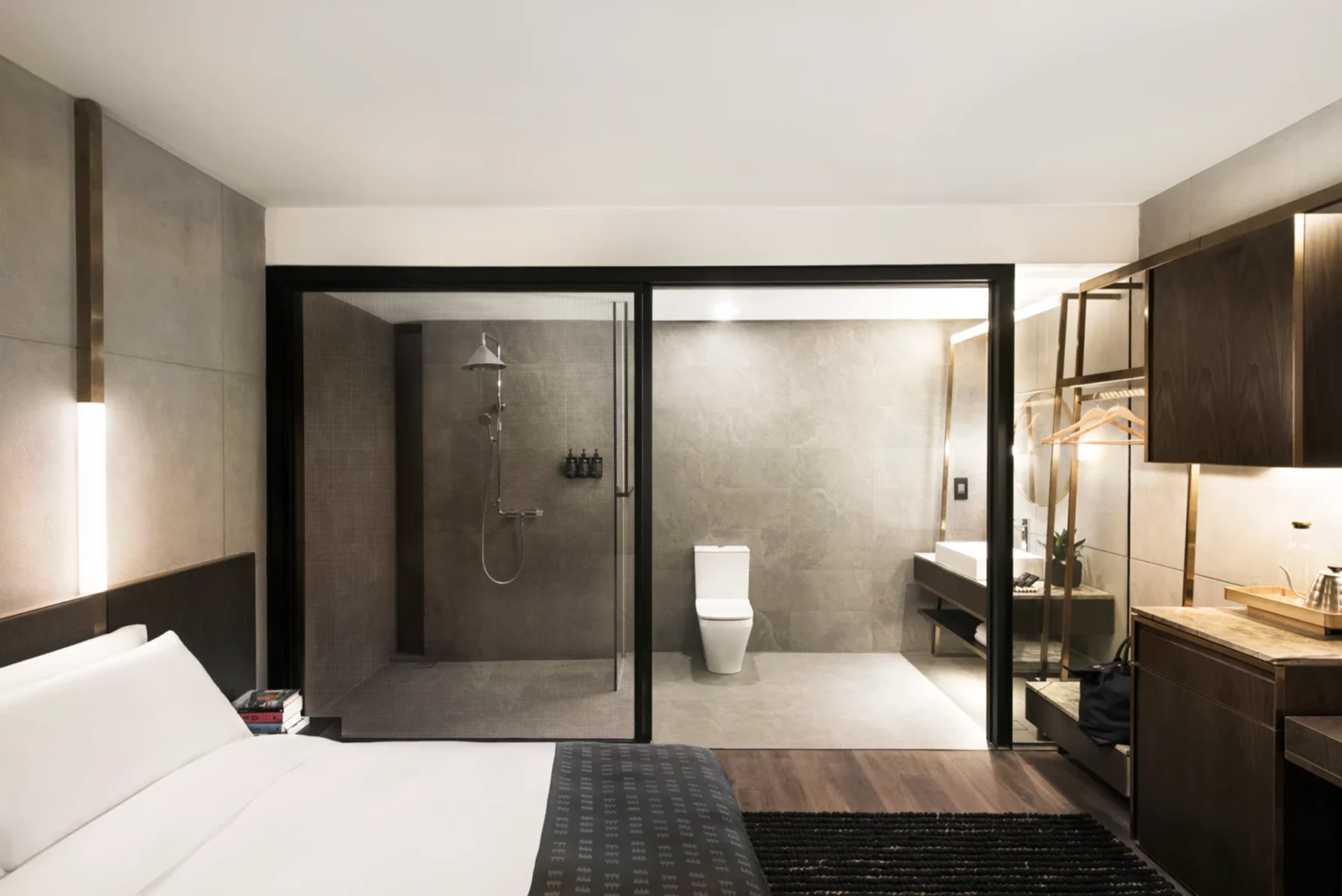 Sanctuary, King Bed